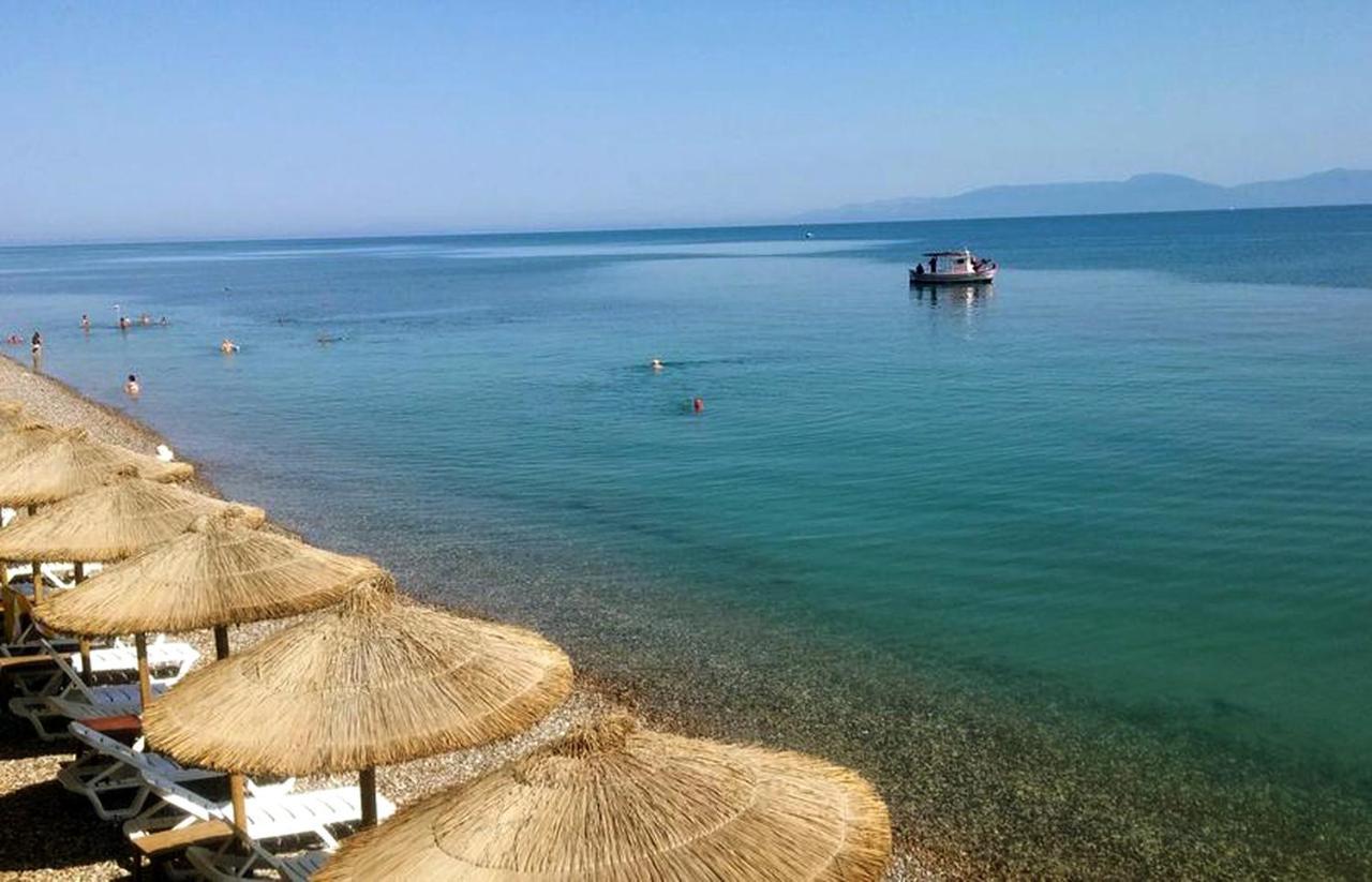 Castella Beach Alissos Exterior photo